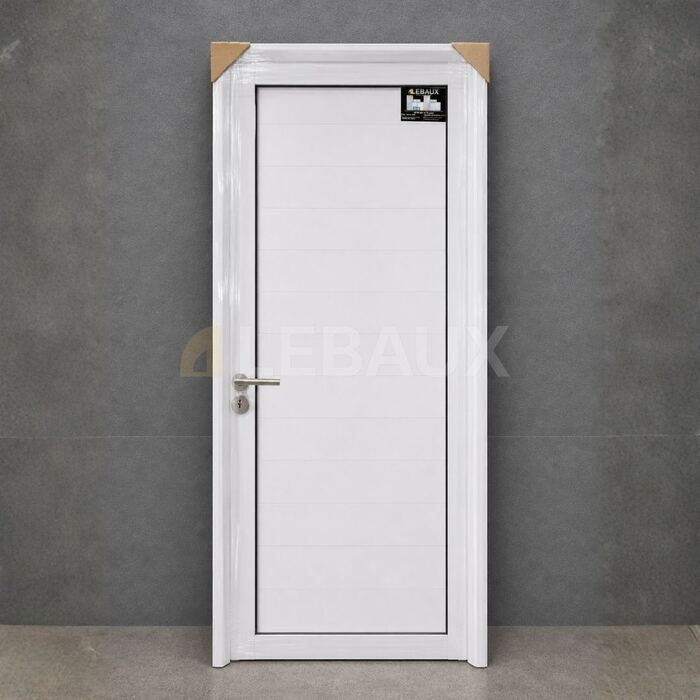 Puerta exterior Herrero